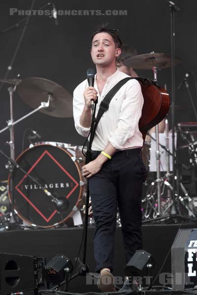 VILLAGERS - 2013-07-18 - PARIS - Parvis de l'Hotel de Ville - 